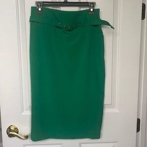Green 7th Avenue Pencil Skirt with Belt. NWT